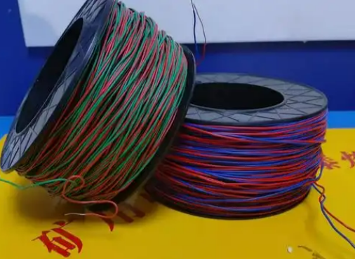 陵川放炮线的主要材质有哪些？不同材质的适用场景有何区别？